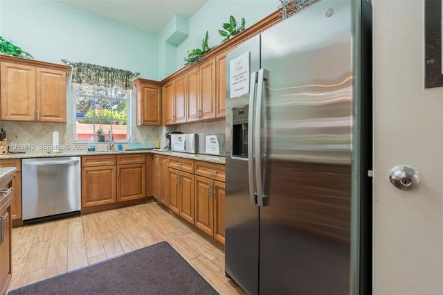 4024 Summer Chase Court, Lake Worth, FL 33467