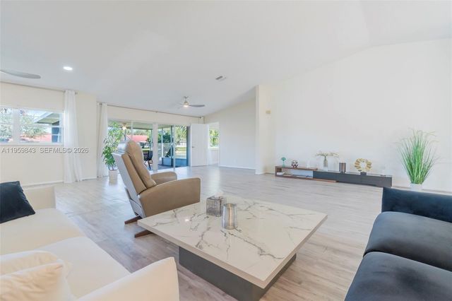 4024 Summer Chase Court, Lake Worth, FL 33467