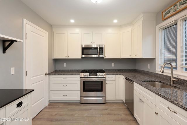 404 Schooner Drive 404, Toms River, NJ 08753