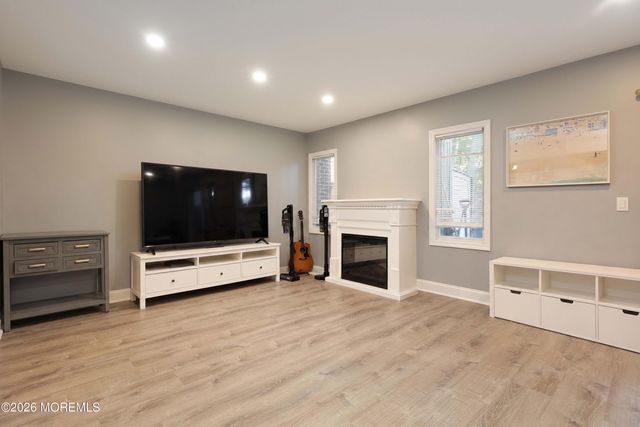404 Schooner Drive 404, Toms River, NJ 08753