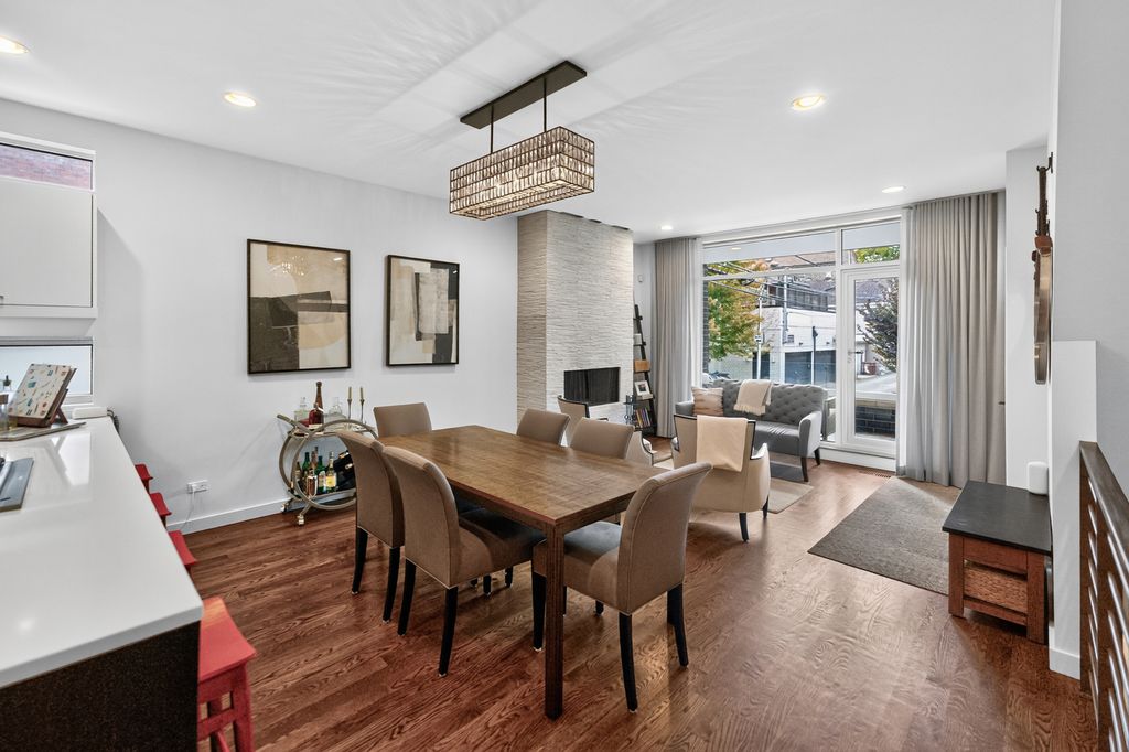 2012 W Shakespeare Avenue 1, Chicago, IL 60647 — photo 4