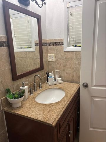 4540 W JEAN STREET, Tampa, FL 33614
