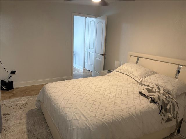4540 W JEAN STREET, Tampa, FL 33614