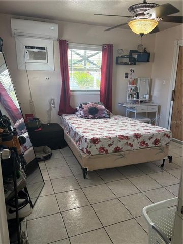 4540 W JEAN STREET, Tampa, FL 33614