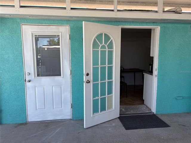4540 W JEAN STREET, Tampa, FL 33614