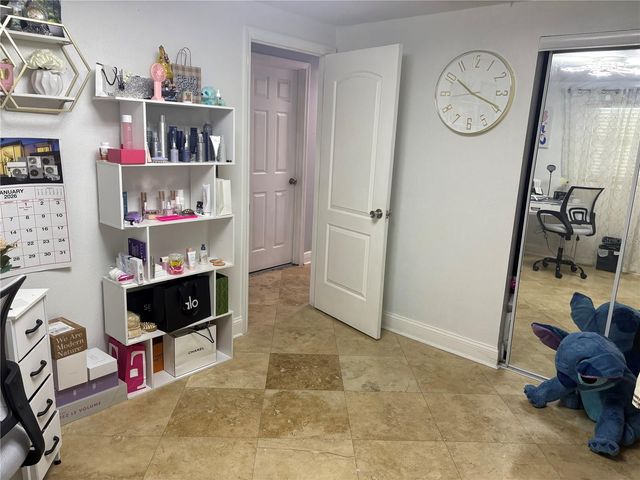 4540 W JEAN STREET, Tampa, FL 33614