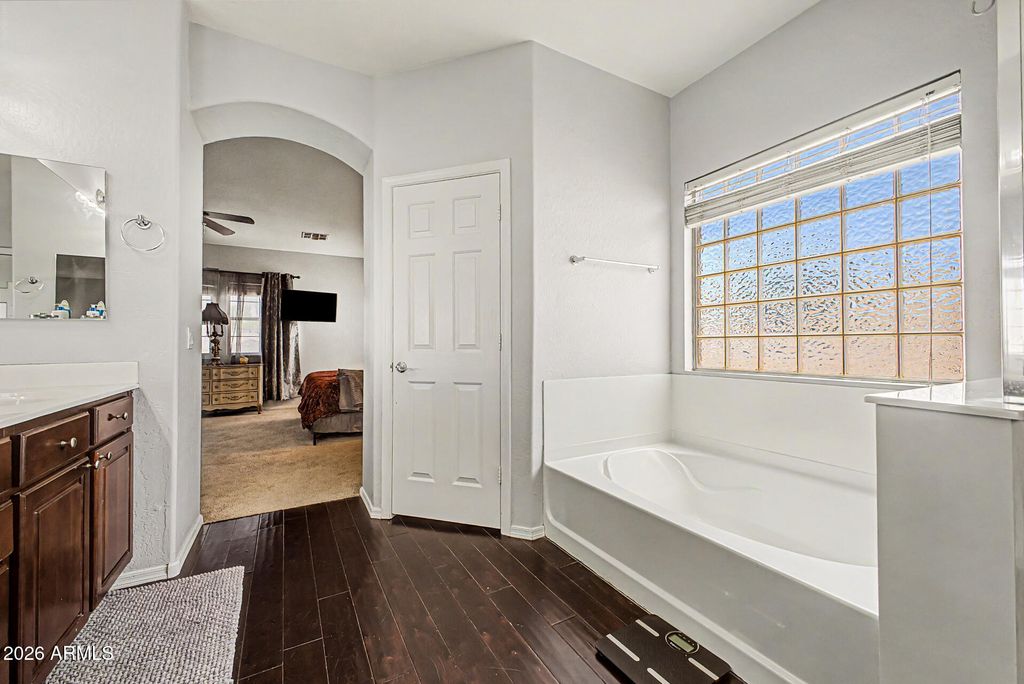 Image 25 of property listing at 38620 N TUMBLEWEED Lane, San Tan Valley, AZ 85140