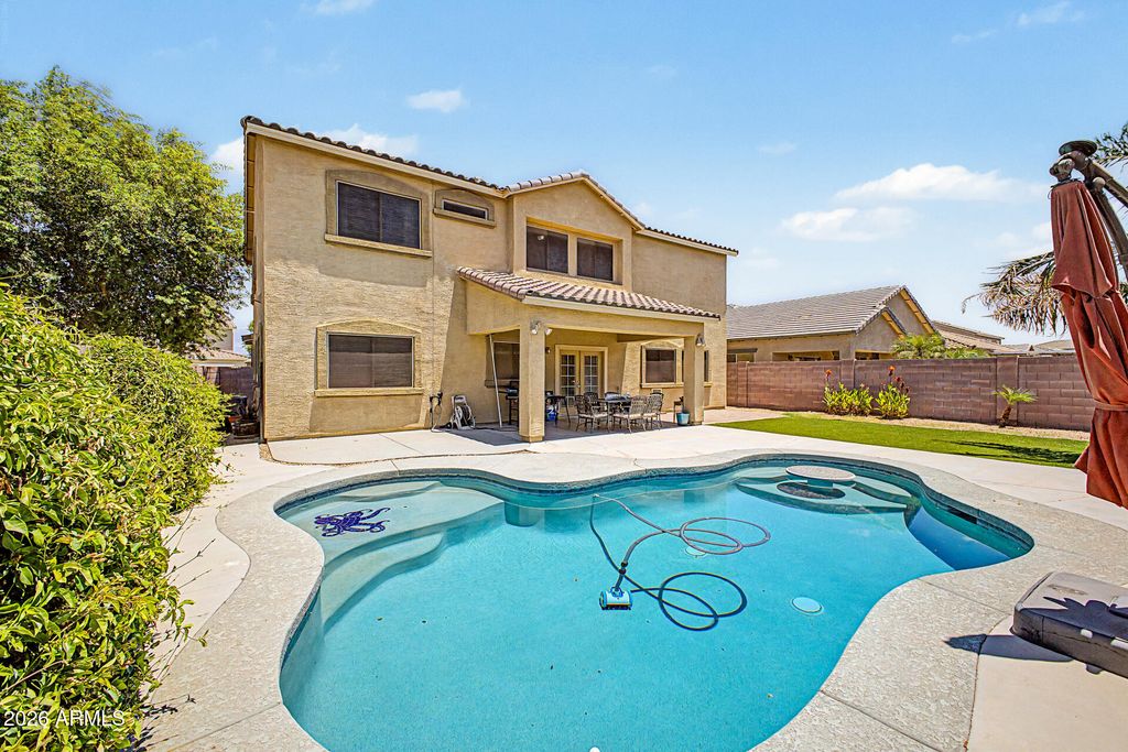 Image 42 of property listing at 38620 N TUMBLEWEED Lane, San Tan Valley, AZ 85140