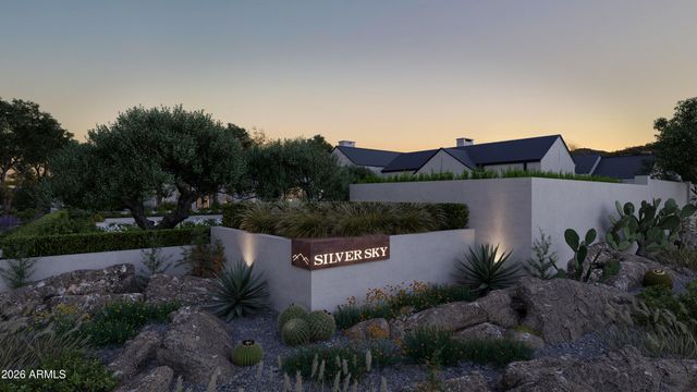 6123 E IRONWOOD Drive 11, Paradise Valley, AZ 85253