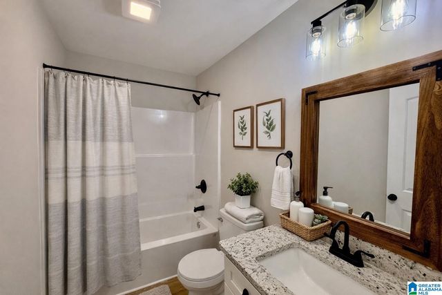 1006 SPRING VIEW LANE, Clanton, AL 35045