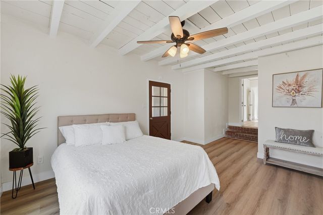 10025 San Anselmo, South Gate, CA 90280