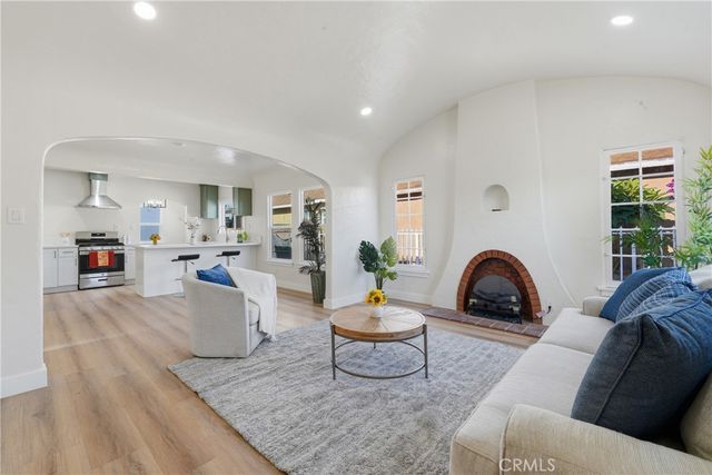 10025 San Anselmo, South Gate, CA 90280