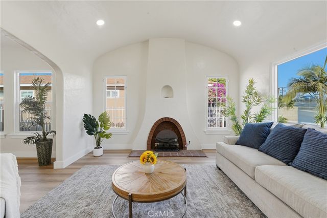 10025 San Anselmo, South Gate, CA 90280