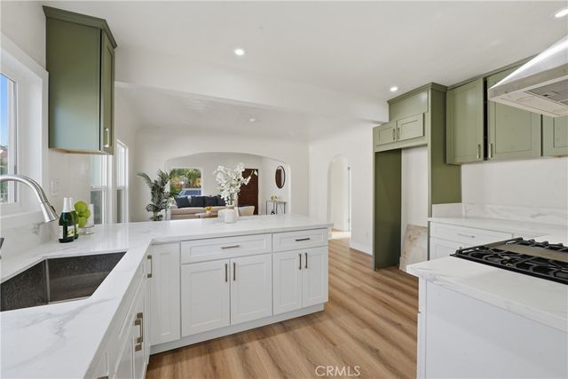 10025 San Anselmo, South Gate, CA 90280