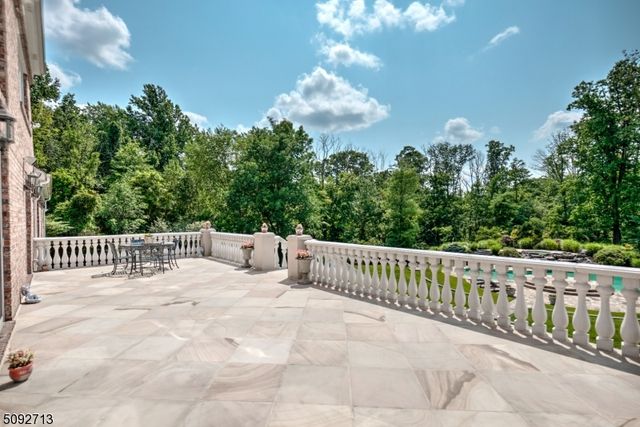 22 Sherwood Farm Rd, Far Hills Boro, NJ 07931