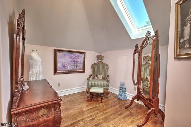 22 Sherwood Farm Rd, Far Hills Boro, NJ 07931