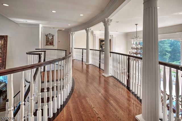 22 Sherwood Farm Rd, Far Hills Boro, NJ 07931