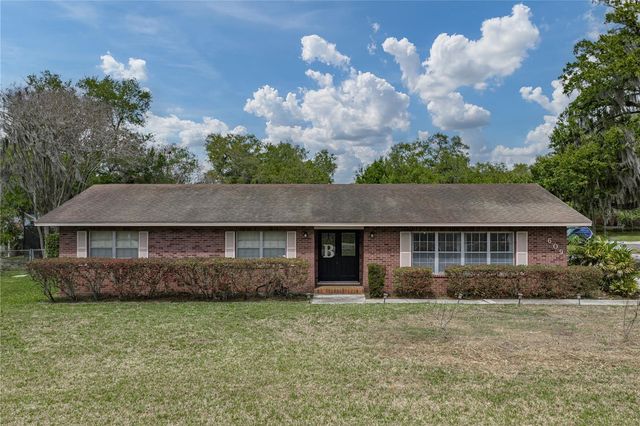 609 W PIPKIN ROAD, Lakeland, FL 33813