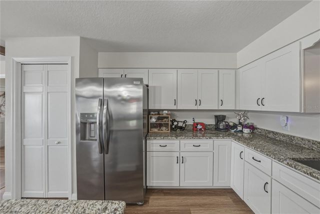 609 W PIPKIN ROAD, Lakeland, FL 33813