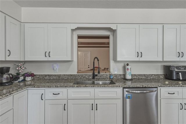 609 W PIPKIN ROAD, Lakeland, FL 33813