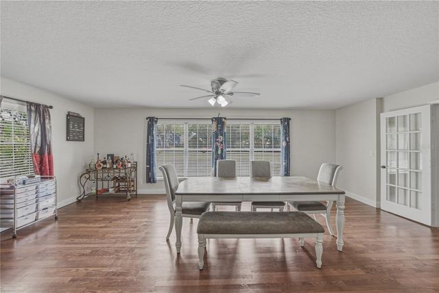 609 W PIPKIN ROAD, Lakeland, FL 33813