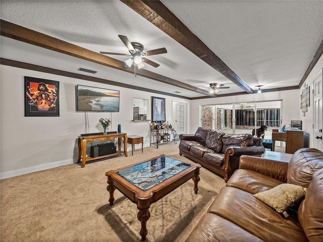 609 W PIPKIN ROAD, Lakeland, FL 33813