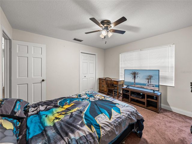 609 W PIPKIN ROAD, Lakeland, FL 33813