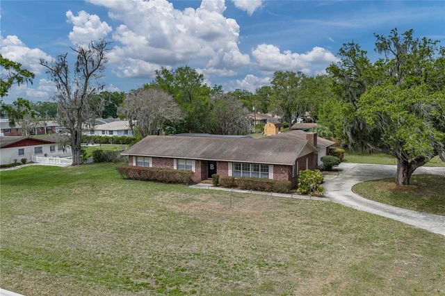 609 W PIPKIN ROAD, Lakeland, FL 33813