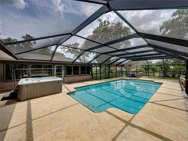 609 W PIPKIN ROAD, Lakeland, FL 33813