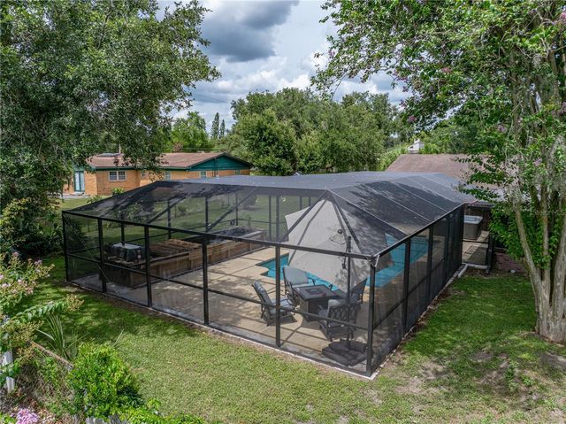 609 W PIPKIN ROAD, Lakeland, FL 33813