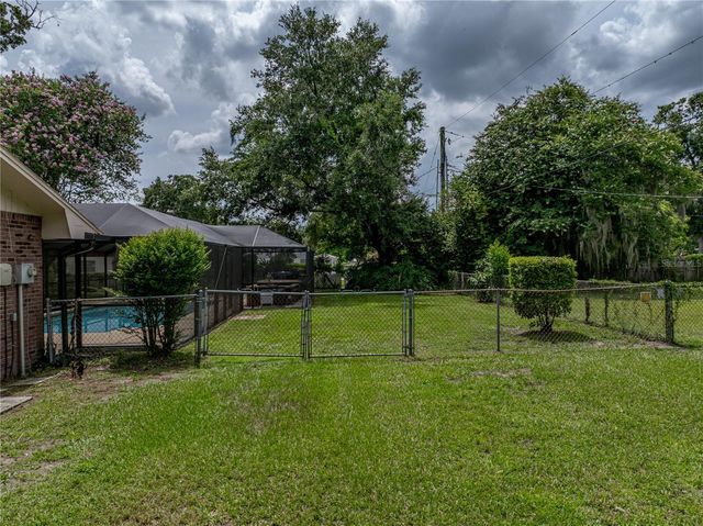 609 W PIPKIN ROAD, Lakeland, FL 33813