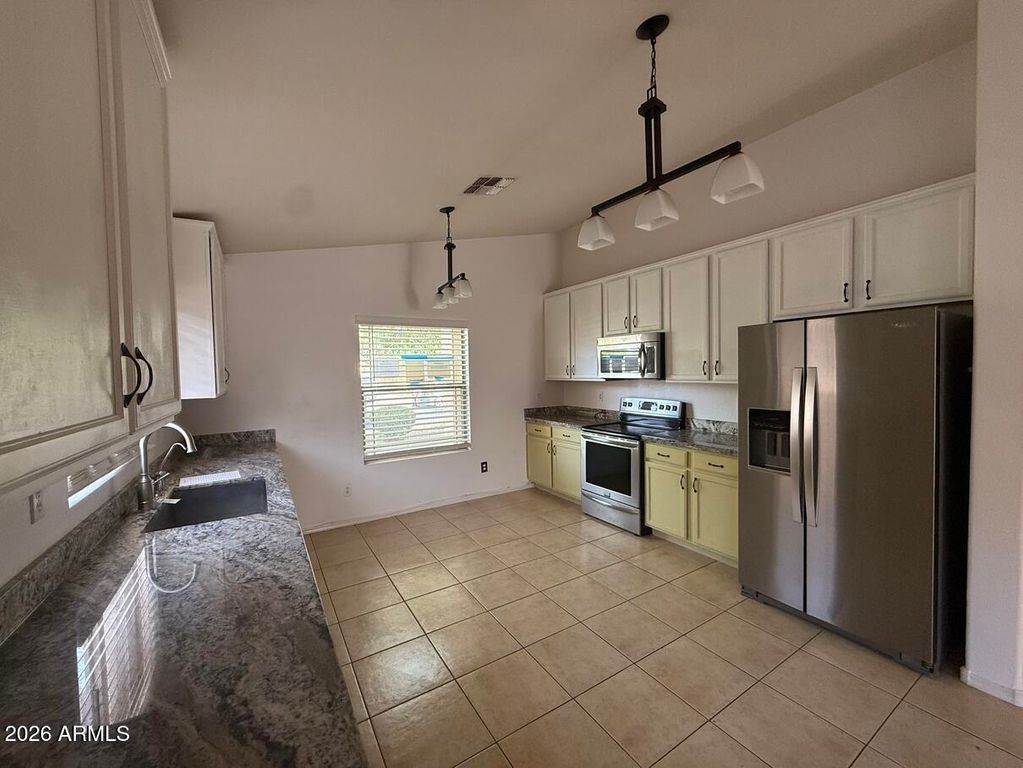 5268 S 239TH Drive, Buckeye, AZ 85326 — exterior