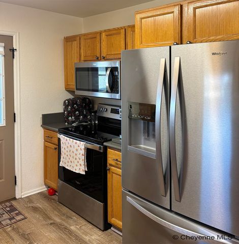 1530 CORRAL PL, Cheyenne, WY 82007