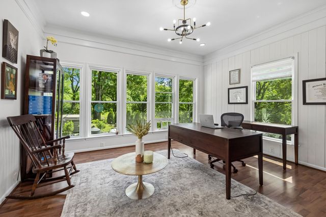 310 Deerwood Ln, Brentwood, TN 37027