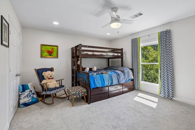 310 Deerwood Ln, Brentwood, TN 37027