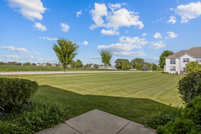 23932 Mc Mullin Circle, Plainfield, IL 60544