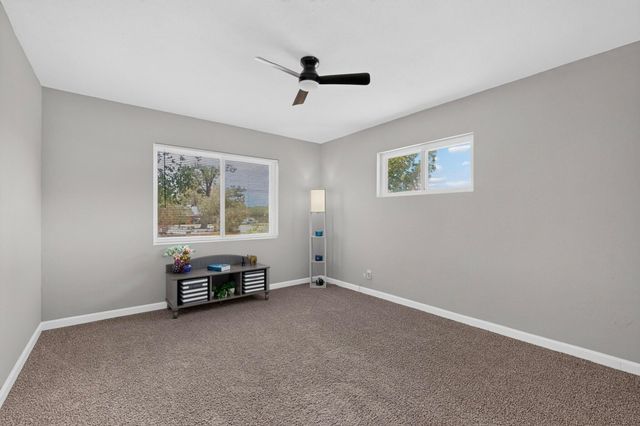 8803 Los Arboles Avenue NE, Albuquerque, NM 87112