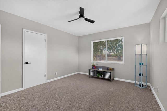 8803 Los Arboles Avenue NE, Albuquerque, NM 87112