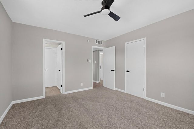 8803 Los Arboles Avenue NE, Albuquerque, NM 87112