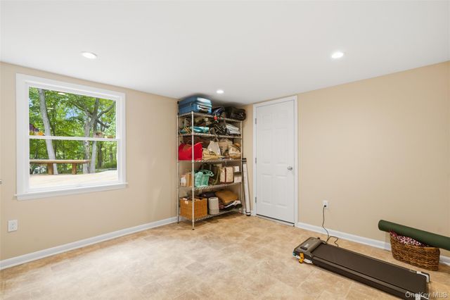 11 Upper Lakeshore Drive, Katonah, NY 10536