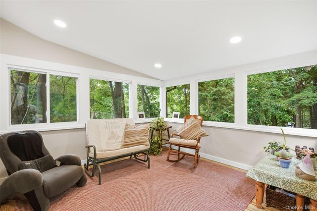 11 Upper Lakeshore Drive, Katonah, NY 10536