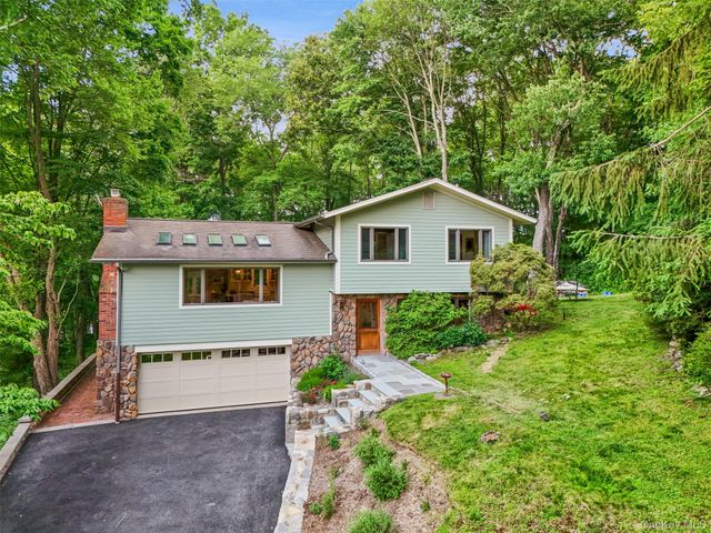 11 Upper Lakeshore Drive, Katonah, NY 10536