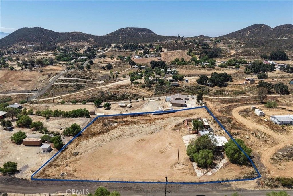 33521 Daily Road, Menifee, CA 92584 — exterior