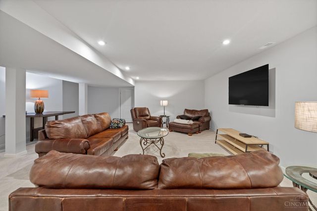 2713 Aristides Court, Hamilton Twp, OH 45152