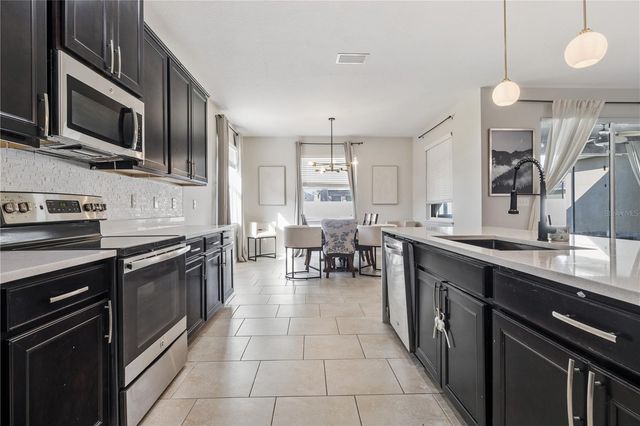 5453 SUNCATCHER DRIVE, Wesley Chapel, FL 33545