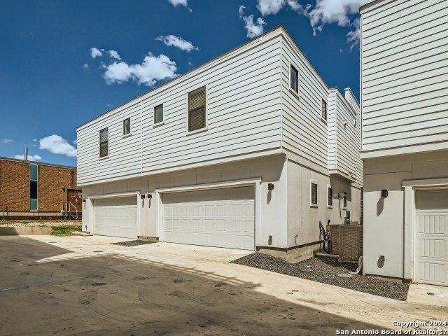 7905 SOUTHLAKE PASS, San Antonio, TX 78235