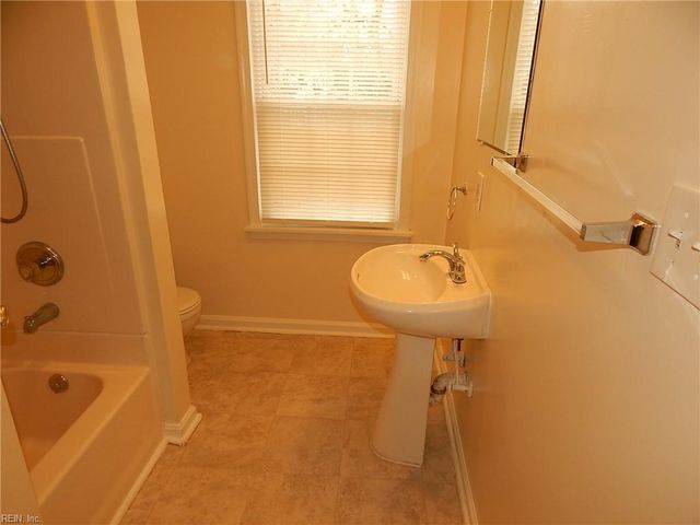 235 Libby ST, Hampton, VA 23663