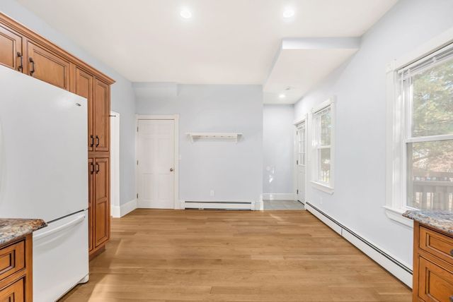 6 Border St 6, Dedham, MA 02026