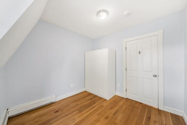 6 Border St 6, Dedham, MA 02026