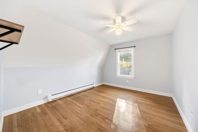 6 Border St 6, Dedham, MA 02026